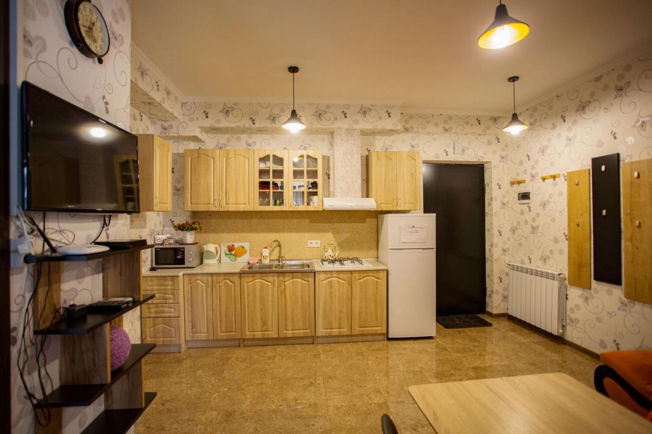 Apartment Art Django Old Avlabari Tbilisi Luaran gambar